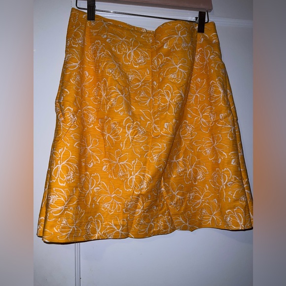 Ann Taylor A line skirt - Picture 2 of 4